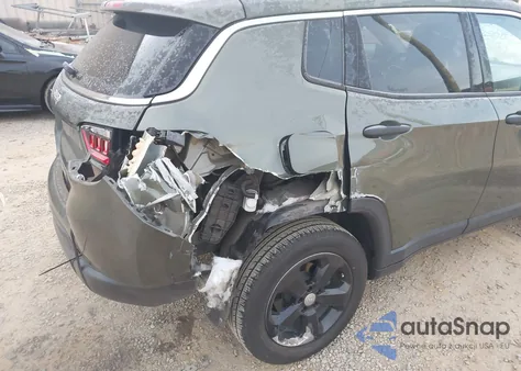 2019 Jeep Compass Sport Fwd z USA, uszkodzony, nr VIN 3C4NJCABXKT731254